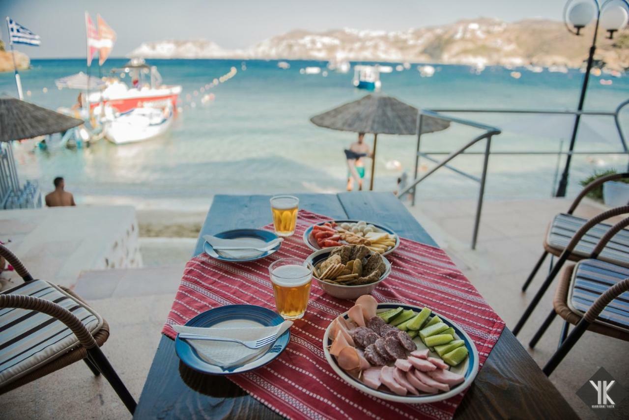 Komissa΄S Beach House Agia Pelagia  Exterior foto